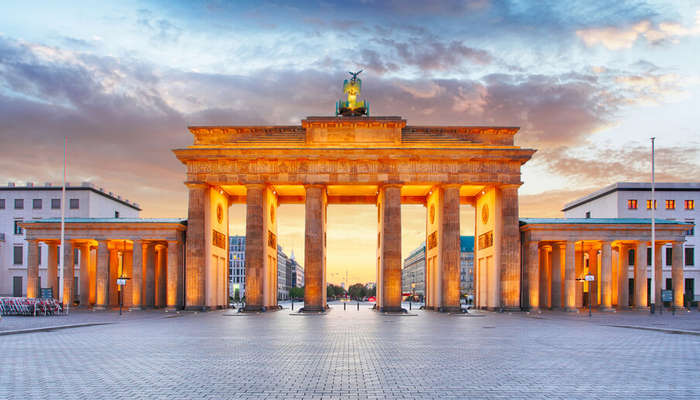 Experience the Best of Berlin in a 2-Days Tour with Far Corners EU